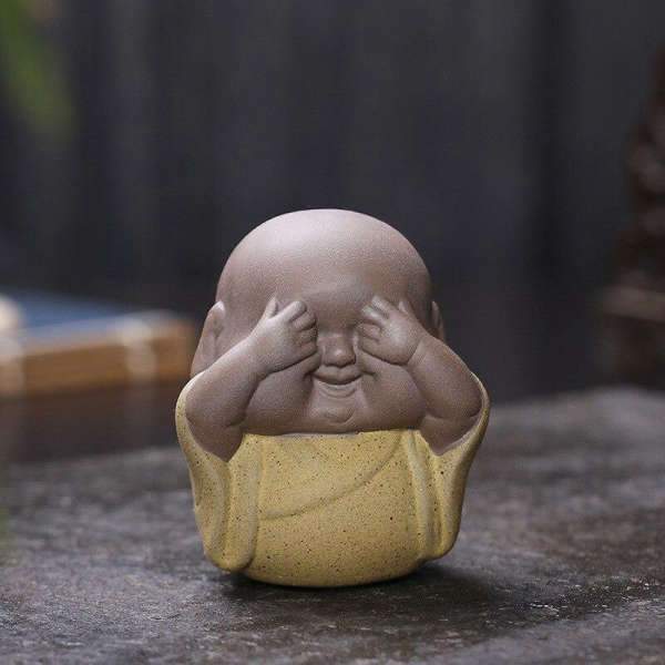 Buddha statue of wisdom in ceramic BW1901