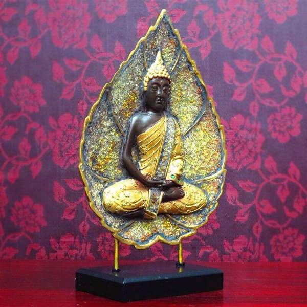 Statue Buddha meditation seated lotus flower BW1901