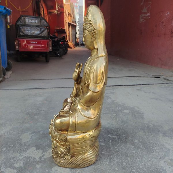 Chinese antique hand-carved huge seated Guanyin Bodhisattva Buddha statue decoration