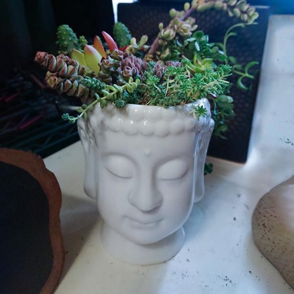 Buddha flower pot  White BW1901