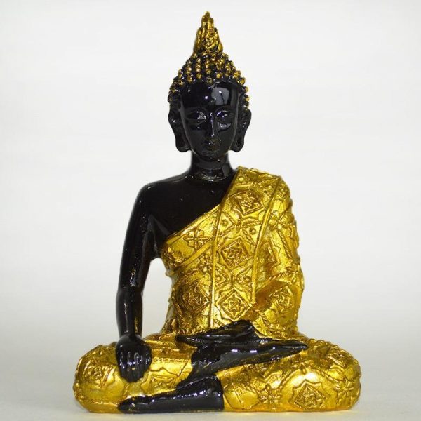 Buddha statue  waiting BW1901